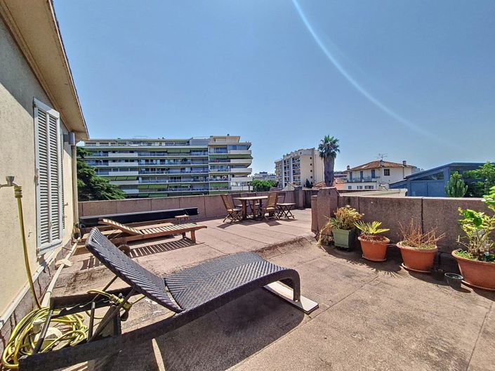 Image No.1-Appartement de 1 chambre à vendre à Cannes