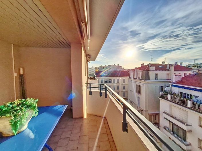 Image No.4-Appartement de 2 chambres à vendre à Cannes