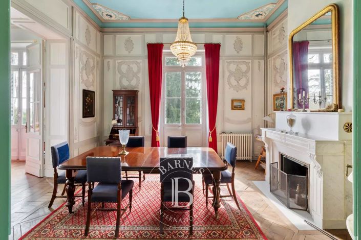 Image No.10-14 Bed House for sale