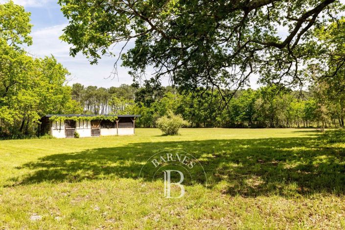 Image No.5-2 Bed House for sale