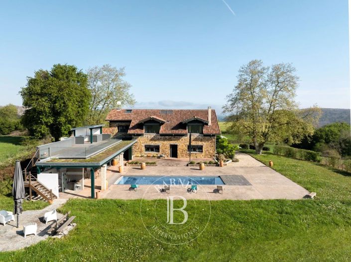 Image No.36-6 Bed House for sale