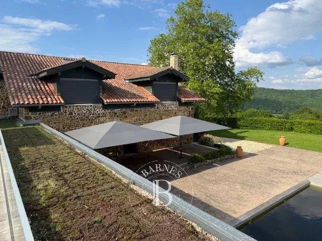 Image No.43-6 Bed House for sale