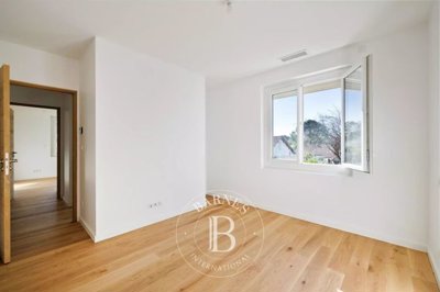 ao8ioooth3br20o112