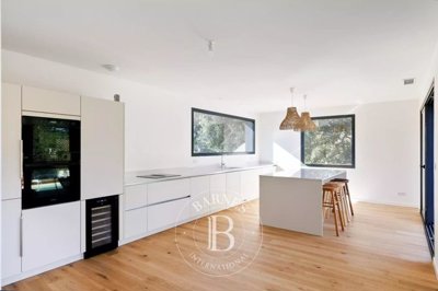 ao8ioooth3br20o18