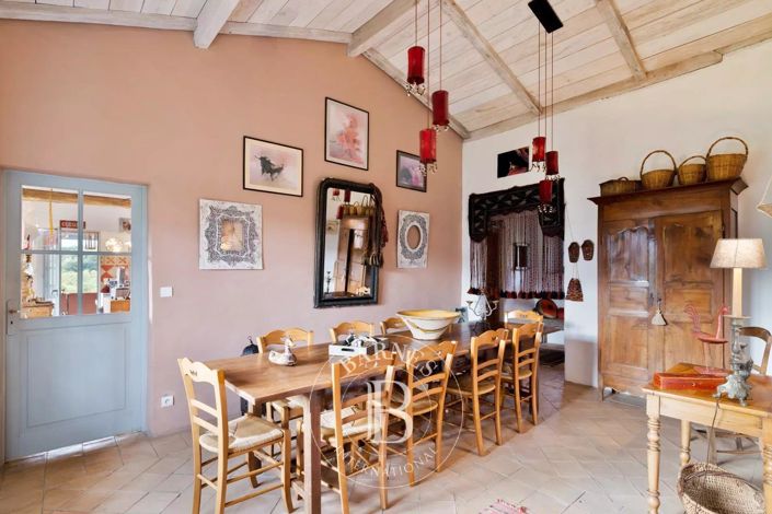 Image No.19-4 Bed House for sale