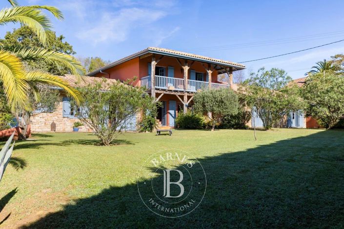 Image No.31-4 Bed House for sale