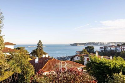 1 - Ciboure, House