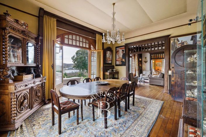 Image No.5-House for sale