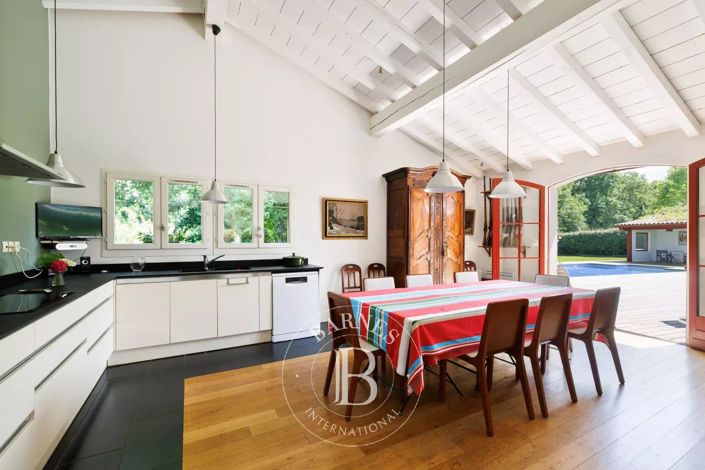 Image No.8-Maison de 7 chambres à vendre à Saint-Jean-de-Luz