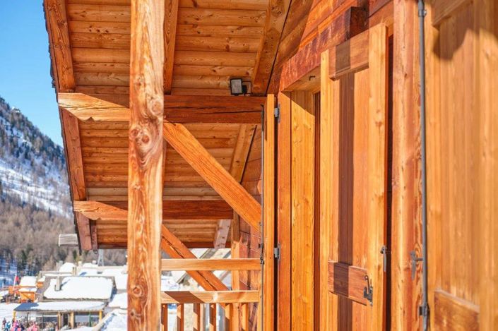 Image No.17-3 Bed House for sale