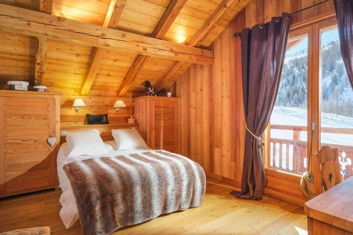 Image No.26-3 Bed House for sale