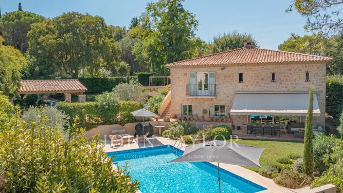 Image No.2-5 Bed House for sale