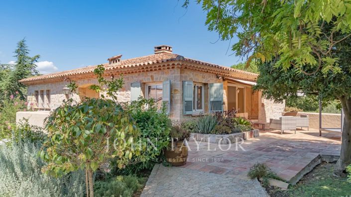 Image No.3-5 Bed House for sale