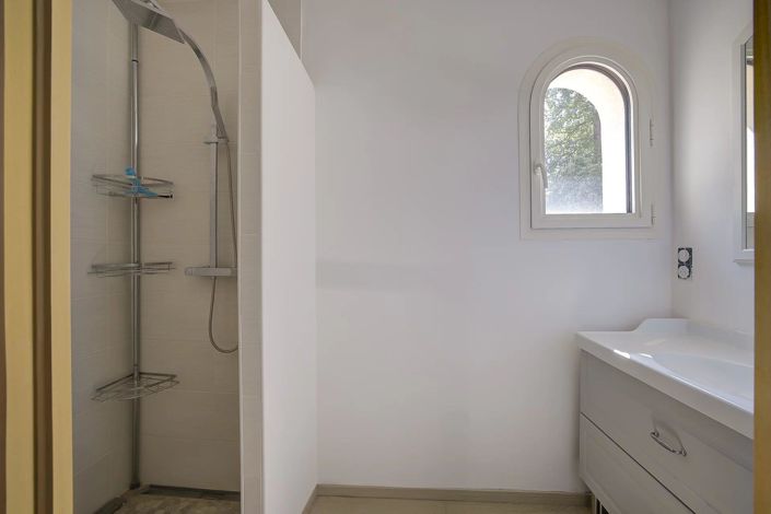 Image No.18-3 Bed House for sale