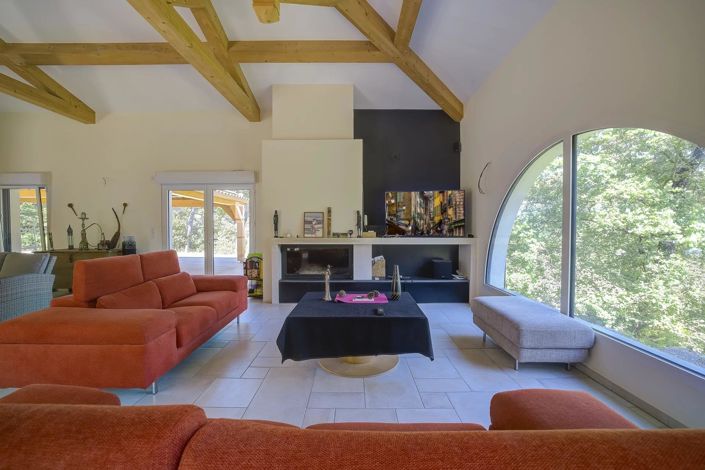 Image No.6-3 Bed House for sale