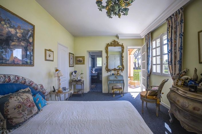 Image No.10-4 Bed House for sale