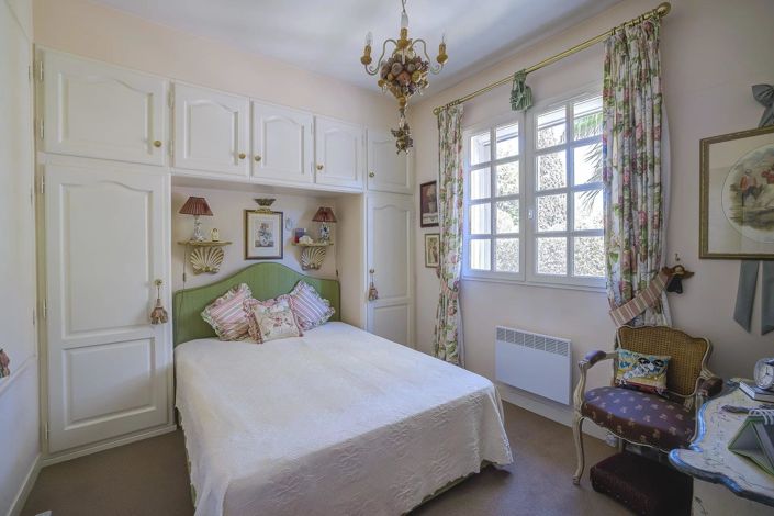 Image No.14-4 Bed House for sale