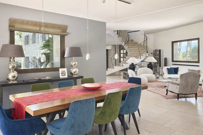 Image No.20-6 Bed House for sale