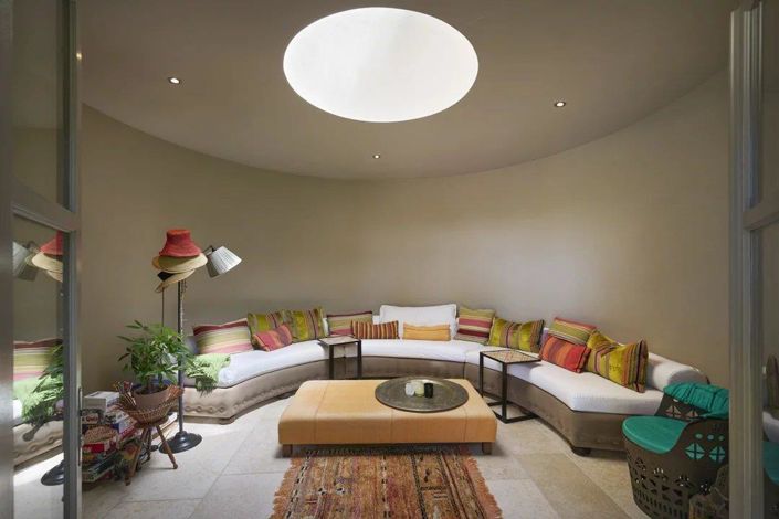 Image No.22-6 Bed House for sale