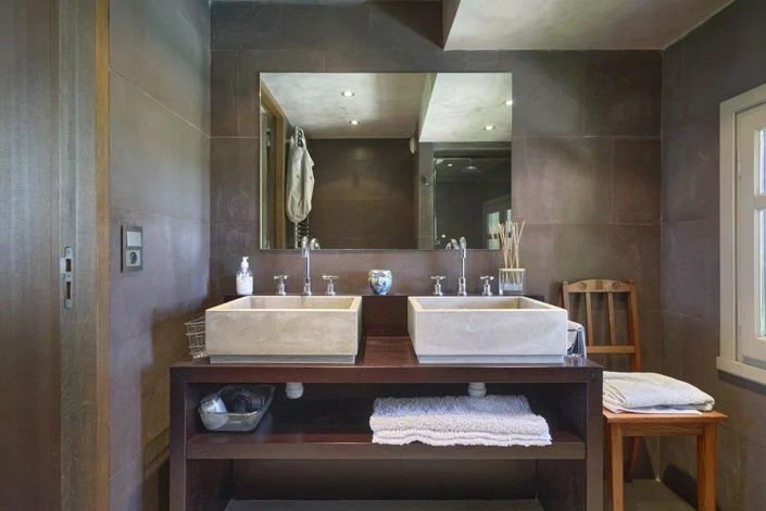 Image No.36-6 Bed House for sale