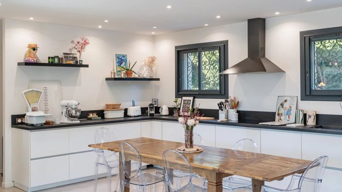 Image No.15-6 Bed House for sale