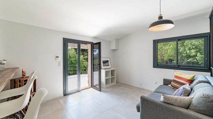 Image No.29-6 Bed House for sale