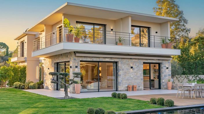 Image No.1-5 Bed House for sale
