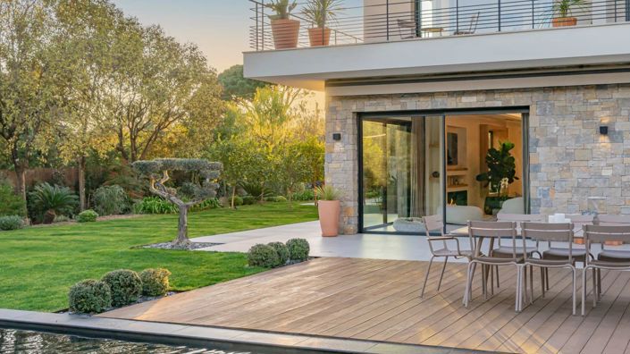 Image No.10-5 Bed House for sale