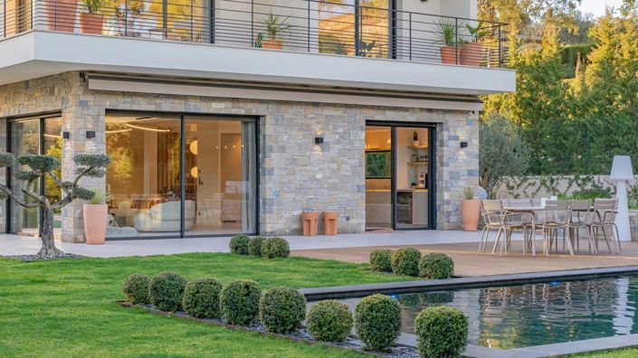 Image No.3-5 Bed House for sale