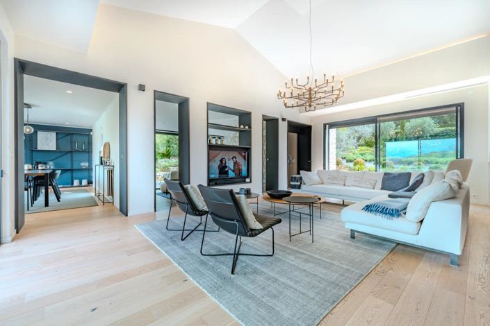 Image No.13-4 Bed House for sale