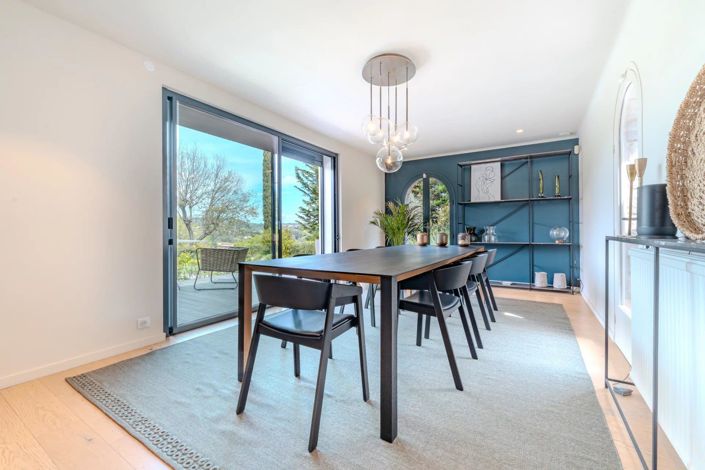 Image No.15-4 Bed House for sale