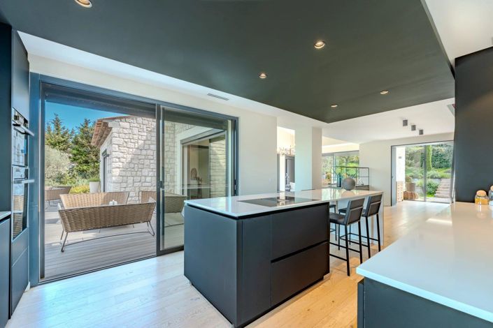 Image No.19-4 Bed House for sale