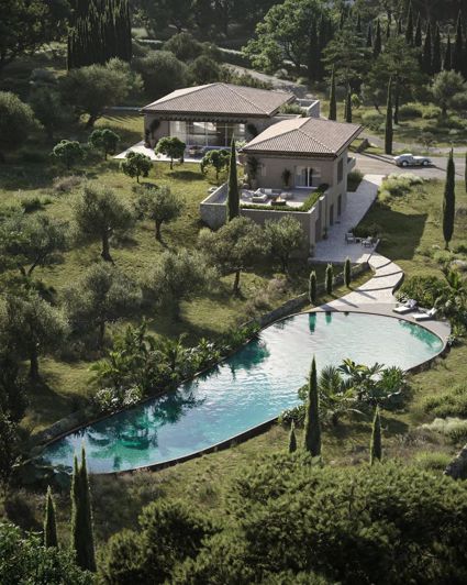 Image No.2-7 Bed House for sale