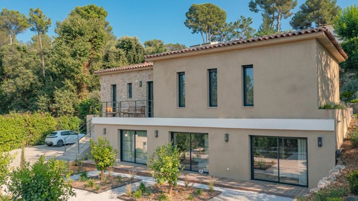 Image No.30-4 Bed House for sale