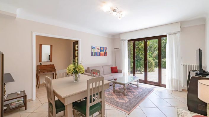 Image No.13-5 Bed House for sale