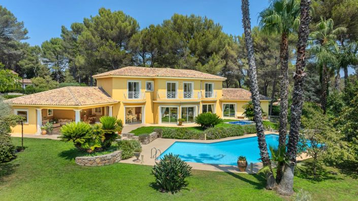 Image No.1-4 Bed House for sale