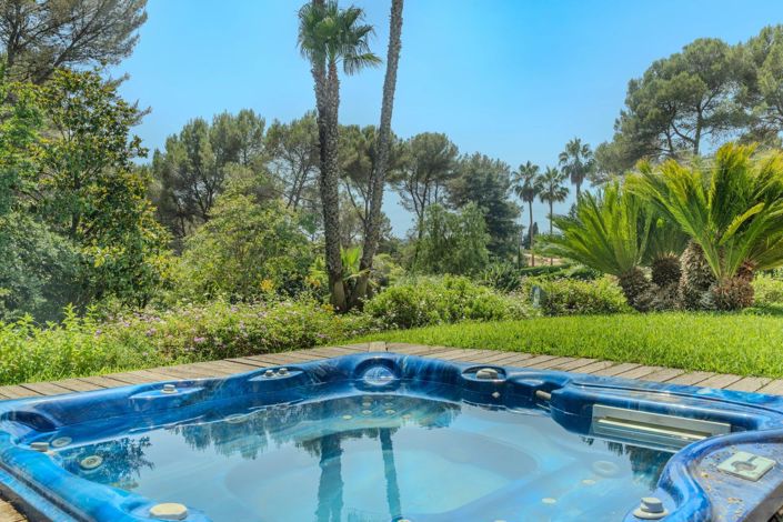 Image No.15-4 Bed House for sale