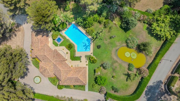 Image No.21-4 Bed House for sale