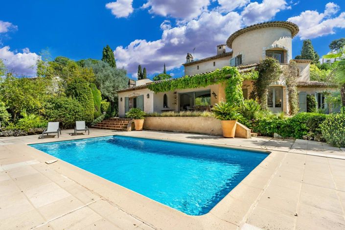 Image No.2-4 Bed House for sale