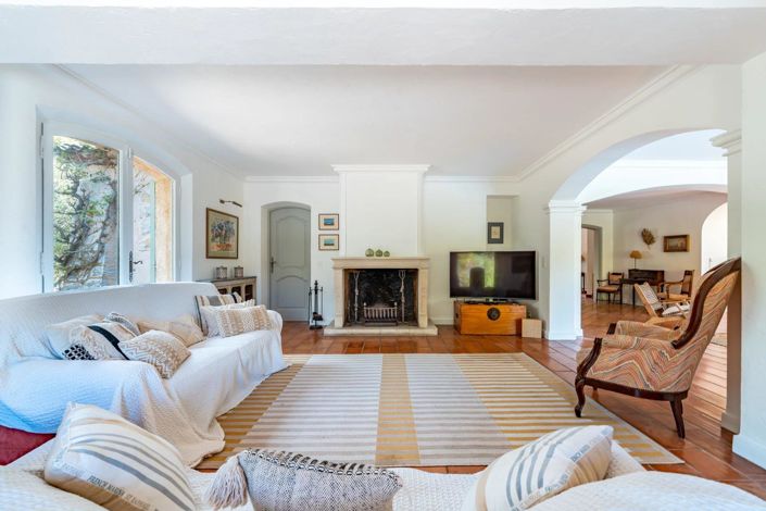 Image No.3-4 Bed House for sale