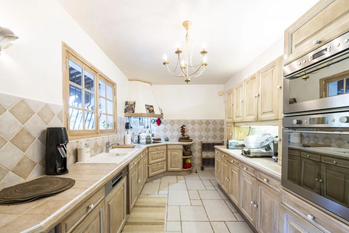 Image No.13-3 Bed House for sale