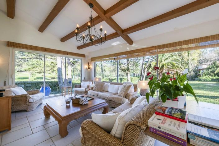 Image No.6-3 Bed House for sale