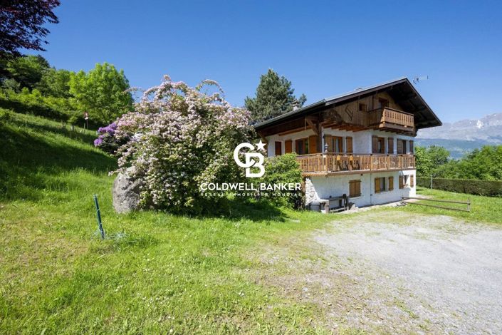 Image No.1-6 Bed House for sale