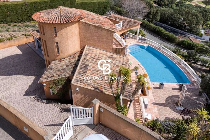 Image No.1-4 Bed House for sale