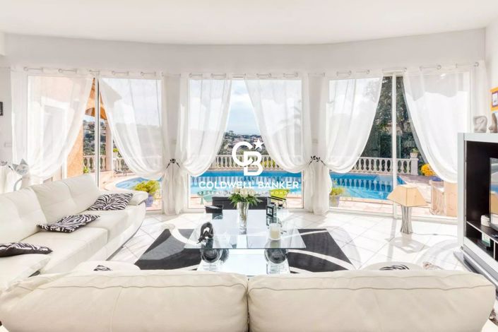 Image No.6-4 Bed House for sale