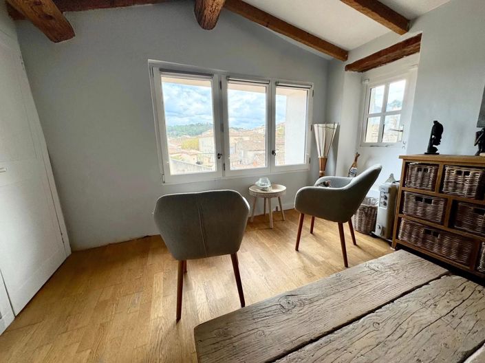 Image No.9-5 Bed House for sale