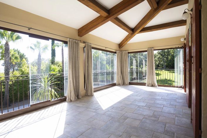 Image No.11-4 Bed House for sale