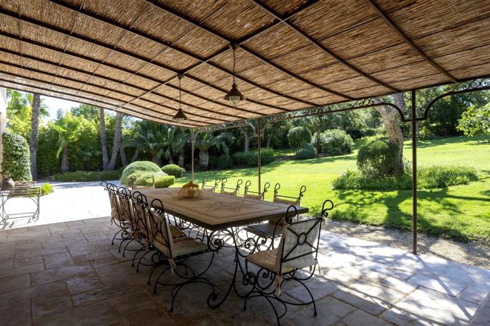 Image No.3-4 Bed House for sale