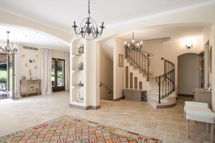 Image No.7-4 Bed House for sale