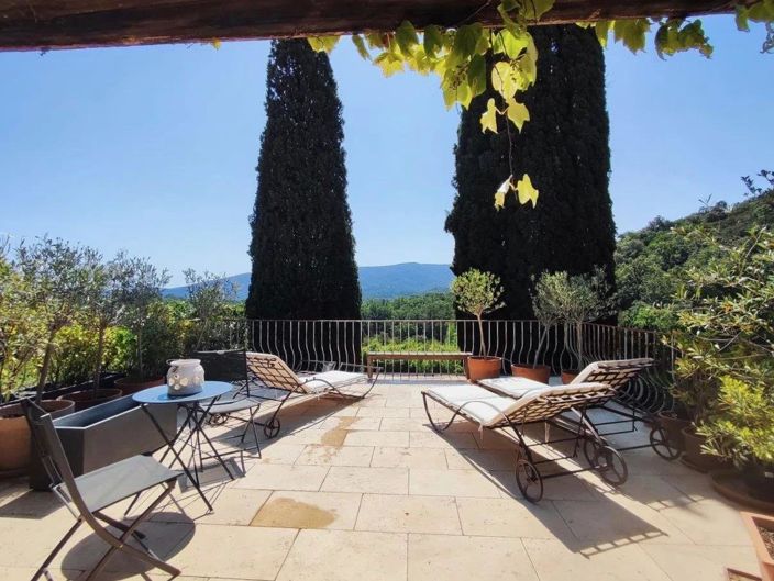 Image No.5-5 Bed House for sale